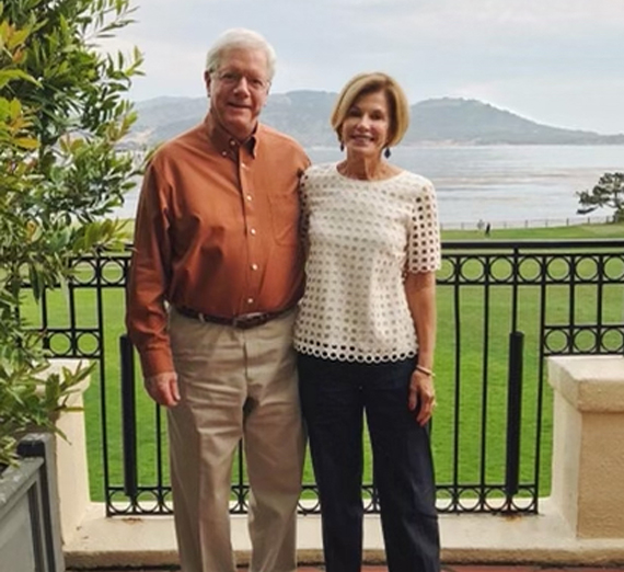 Reinaldo Gil Zambrano holding a screen printing roller